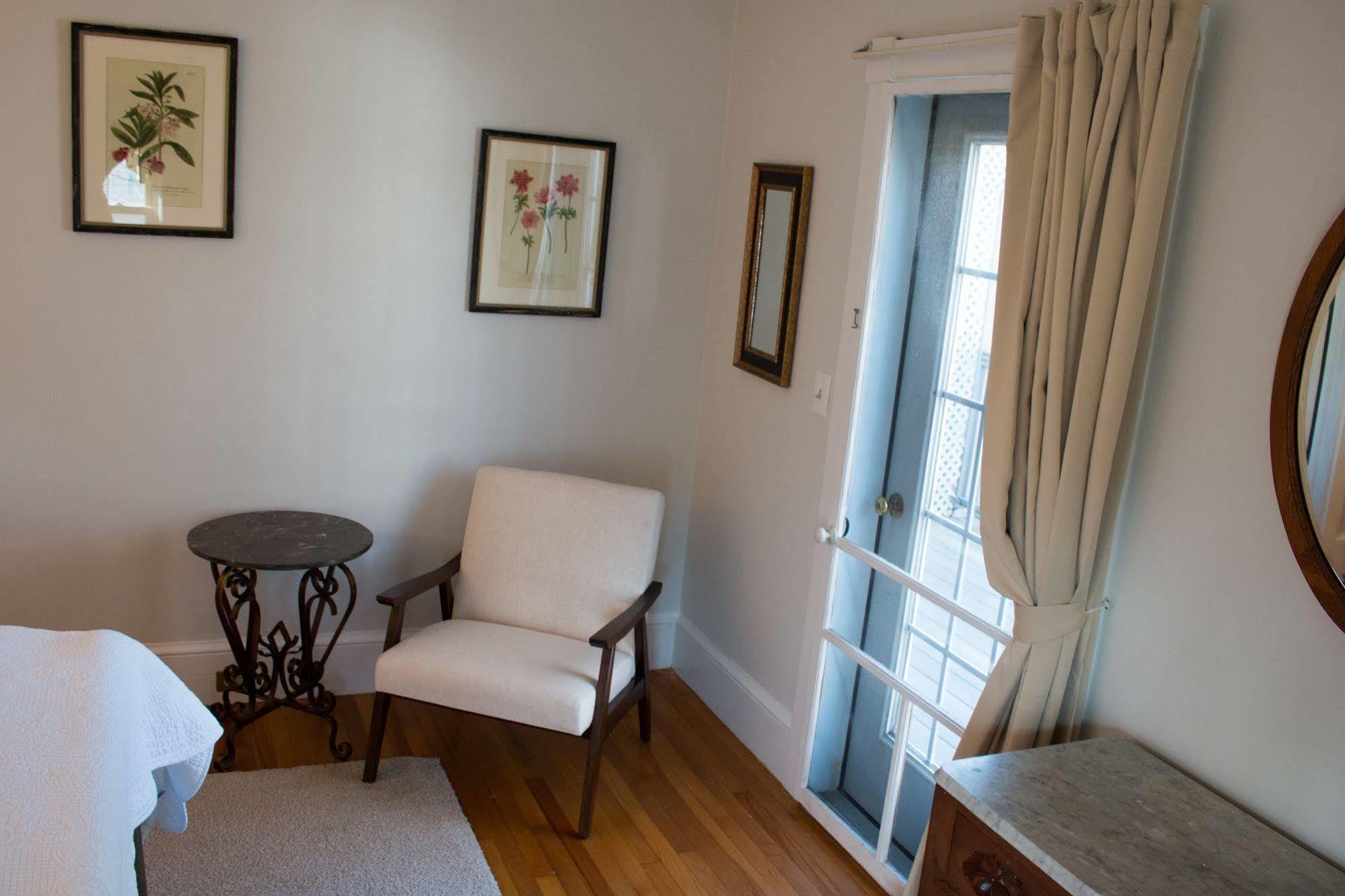 Camden Windward House Hotel Ngoại thất bức ảnh
