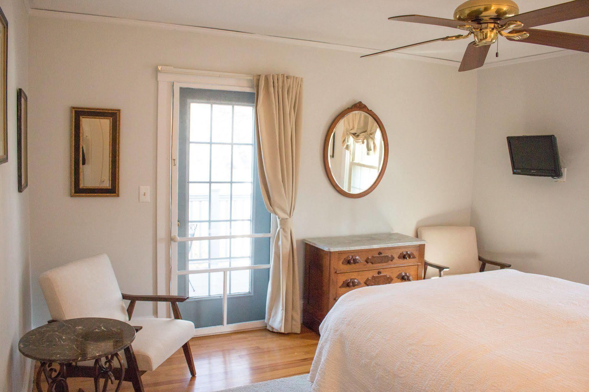Camden Windward House Hotel Ngoại thất bức ảnh