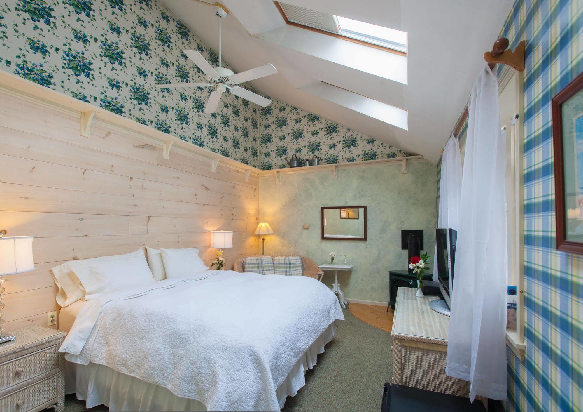 Camden Windward House Hotel Ngoại thất bức ảnh